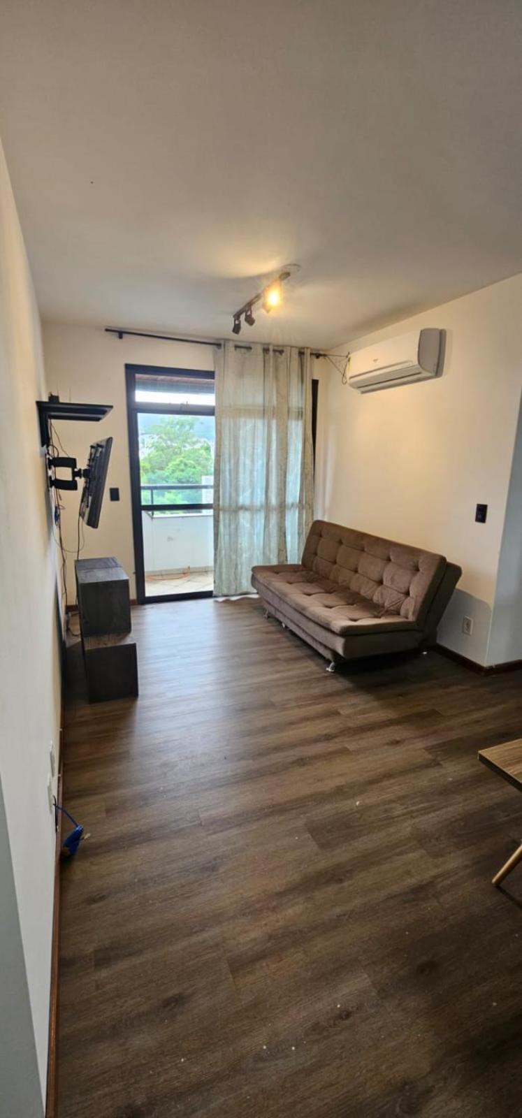 Comfort At 30 M Ufsc - 1 Gb Wifi Apartamento *